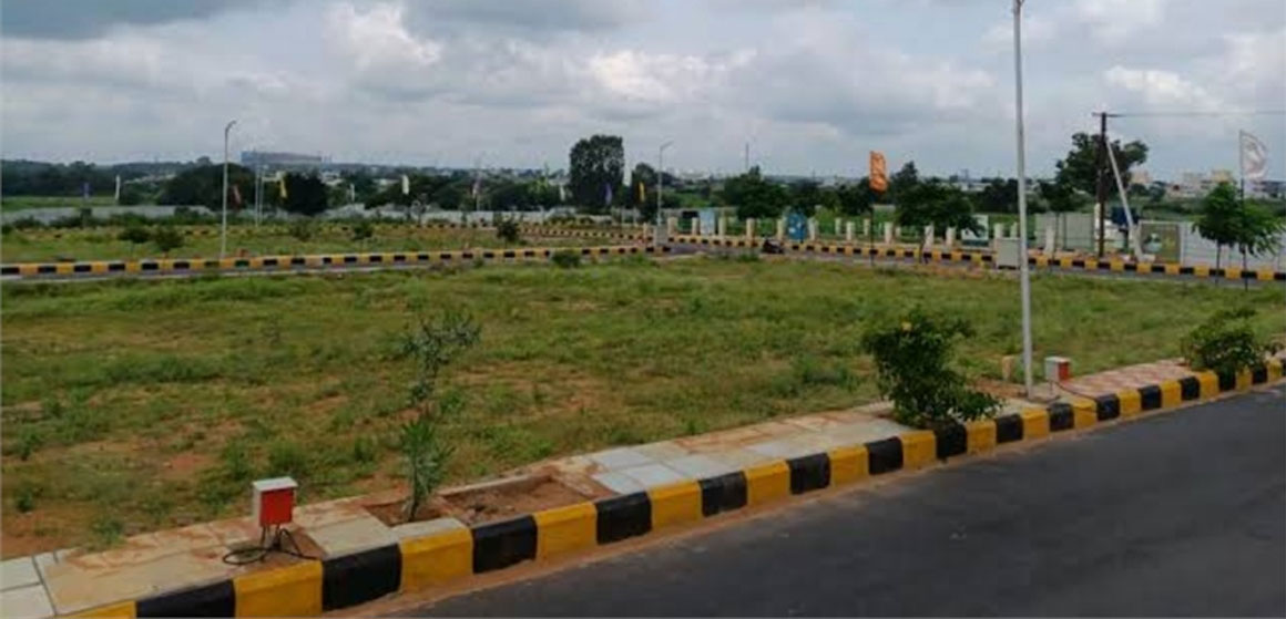 Farm-House-For-Sale-in-Sector-118,-Noida